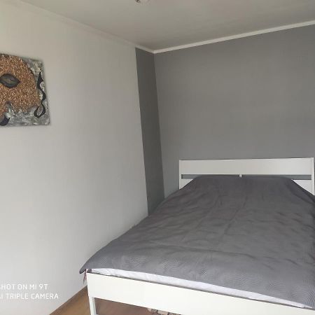 Apartamento Cozy Flat In Latvian Style Riga Exterior foto